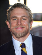 Charlie Hunnam : charlie-hunnam-1330179561.jpg