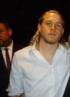 Charlie Hunnam : charlie-hunnam-1333649463.jpg