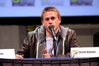 Charlie Hunnam : charlie-hunnam-1335807425.jpg