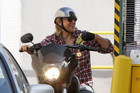 Charlie Hunnam : charlie-hunnam-1335984192.jpg