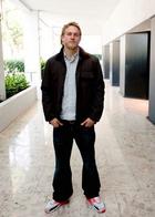 Charlie Hunnam : charlie-hunnam-1336024841.jpg