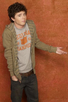 Charlie McDermott : charliemcdermott_1302540351.jpg