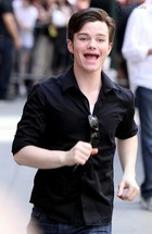 Chris Colfer : chriscolfer_1293910641.jpg