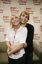 Cody Linley : TI4U1376470240.jpg