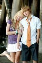 Cody Linley : TI4U_u1149629261.jpg