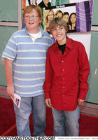 Cody Linley : TI4U_u1151704043.jpg