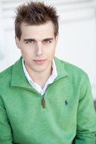 Cody Linley : cody-linley-1376470644.jpg