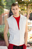 Cody Linley : cody-linley-1447600593.jpg