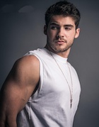 Cody Christian : cody-christian-1511939848.jpg