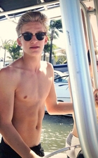 Cody Simpson : cody-simpson-1401206475.jpg