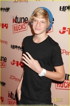 Cody Simpson : codysimpson_1286386654.jpg