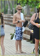 Cody Simpson : codysimpson_1304698235.jpg