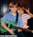 Cole & Dylan Sprouse : TI4U_u1137958575.jpg