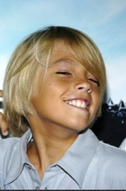 Cole & Dylan Sprouse : TI4U_u1143344982.jpg