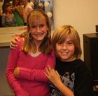 Cole & Dylan Sprouse : TI4U_u1144529187.jpg