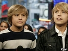 Cole & Dylan Sprouse : TI4U_u1224087319.jpg