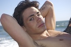 Colton Haynes : colton-haynes-1460240229.jpg