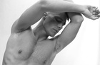 Colton Haynes : colton-haynes-1722458627.jpg