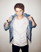 Conor Maynard : connor-maynard-1345001275.jpg