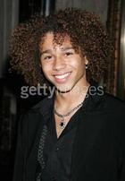 Corbin Bleu : TI4U_u1138599124.jpg