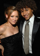 Corbin Bleu : TI4U_u1250538725.jpg