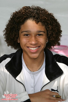 Corbin Bleu : corbin_bleu_1210355146.jpg