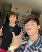 Corbyn Besson : TI4U1638061223.jpg