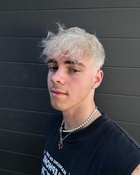 Corbyn Besson : corbyn-besson-1667697302.jpg