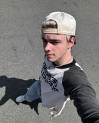 Corbyn Besson : corbyn-besson-1681460764.jpg