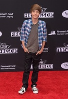 Corey Fogelmanis : corey-fogelmanis-1408387894.jpg