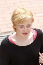 Dakota Fanning : dakota-fanning-1311783655.jpg