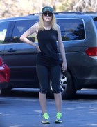 Dakota Fanning : dakota-fanning-1377287605.jpg