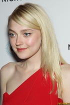 Dakota Fanning : dakota-fanning-1401555772.jpg