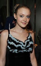 Dakota Fanning : dakota_fanning_1284339227.jpg