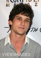 Daren Kagasoff : darenkagasoff_1218612257.jpg