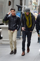 Darren Criss : TI4U1394903044.jpg