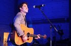 Darren Criss : darren-criss-1319778164.jpg