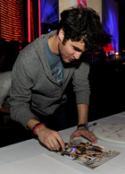 Darren Criss : darren-criss-1319836647.jpg