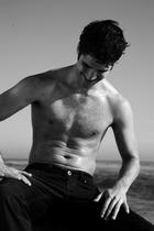 Darren Criss : darren-criss-1332974433.jpg