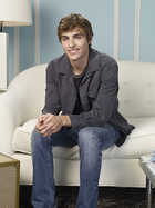 Dave Franco : dave-franco-1335213335.jpg