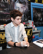 David Mazouz : david-mazouz-1430851267.jpg