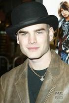 David Gallagher : 031_davidgallagher_becoolpr.jpg