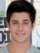 David Henrie : david-henrie-1330533982.jpg