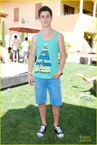 David Henrie : david-henrie-1365922527.jpg