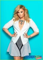 Demi Lovato : demi-lovato-1398952546.jpg