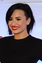 Demi Lovato : demi-lovato-1447626068.jpg