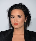 Demi Lovato : demi-lovato-1461185300.jpg