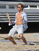 Derek Hough : derek-hough-1346529534.jpg