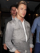 Derek Hough : derek-hough-1406396907.jpg