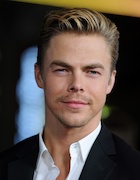 Derek Hough : derek-hough-1457421361.jpg